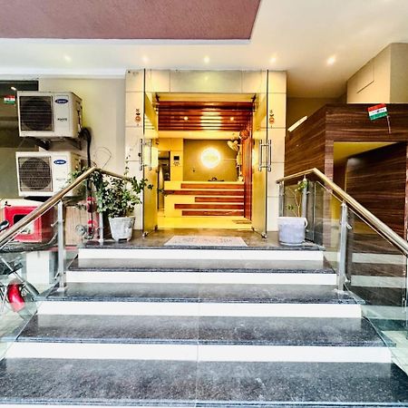 Hotel Megha Inn Lucknow Exterior photo
